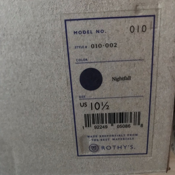 *Limited Edition* Rothy's The Chelsea
NIGHTFALL SIZE: 10.5 - Picture 10 of 12